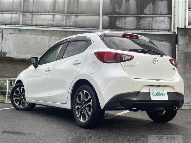 2015 Mazda Demio