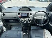 2011 Toyota Sienta