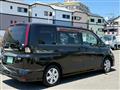 2009 Nissan Serena