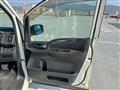 2008 Nissan Serena