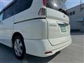 2008 Nissan Serena