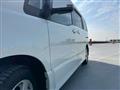 2008 Nissan Serena