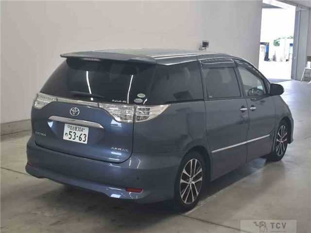 2014 Toyota Estima