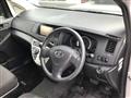 2011 Toyota Isis