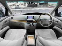 2006 Toyota Estima