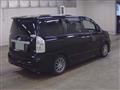 2011 Toyota Voxy