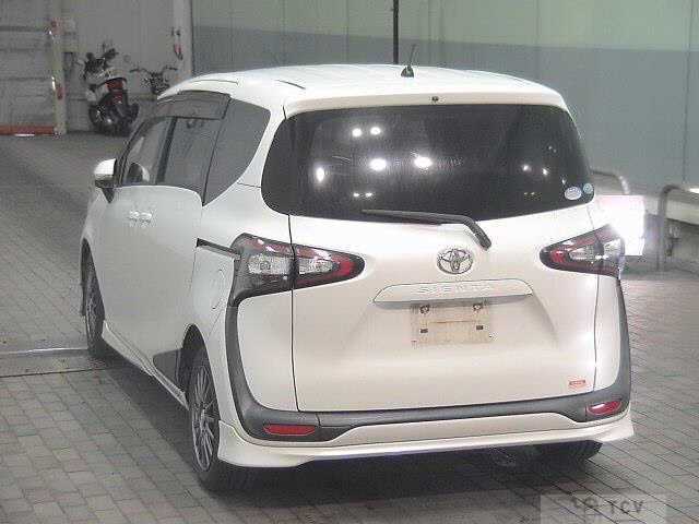 2015 Toyota Sienta