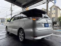 2011 Toyota Estima Hybrid