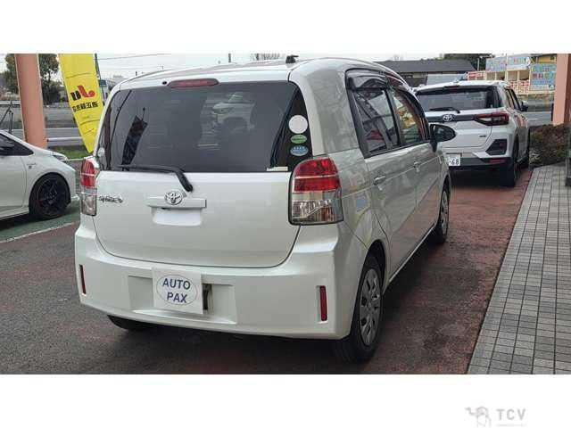 2013 Toyota SPADE