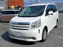 2008 Toyota Noah