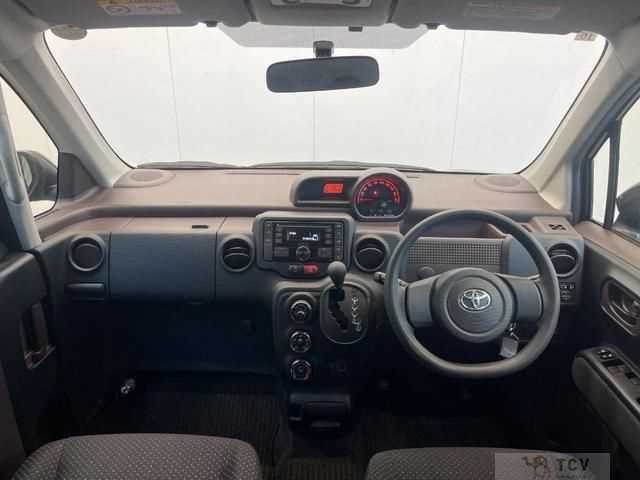 2015 Toyota SPADE