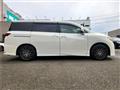 2013 Nissan Elgrand