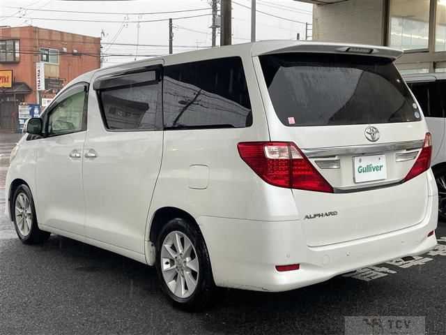2012 Toyota Alphard