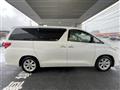 2012 Toyota Alphard