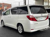 2012 Toyota Alphard