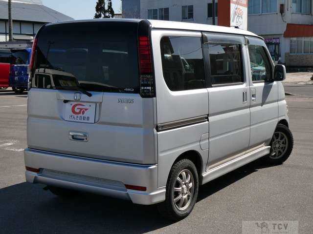 2011 Honda Vamos