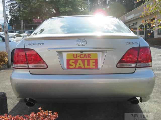 2004 Toyota Crown
