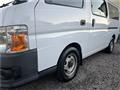2006 Nissan Caravan Coach