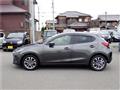 2017 Mazda Demio