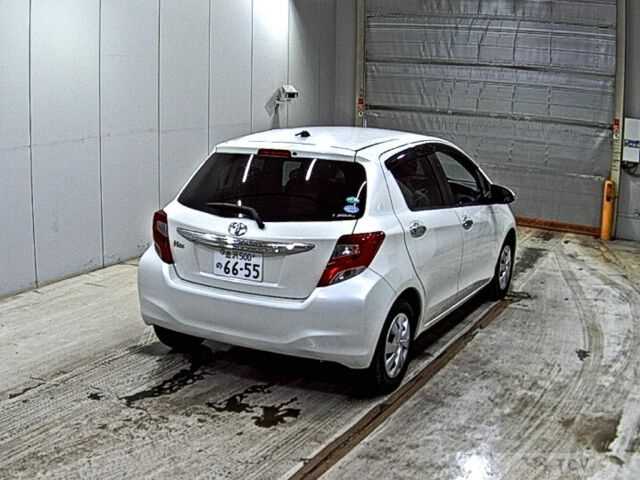 2016 Toyota Vitz