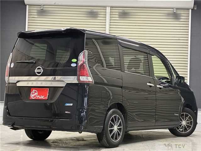 2017 Nissan Serena