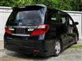 2011 Toyota Alphard