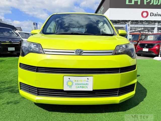 2016 Toyota SPADE