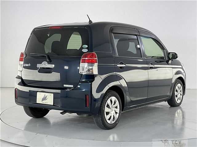 2016 Toyota SPADE