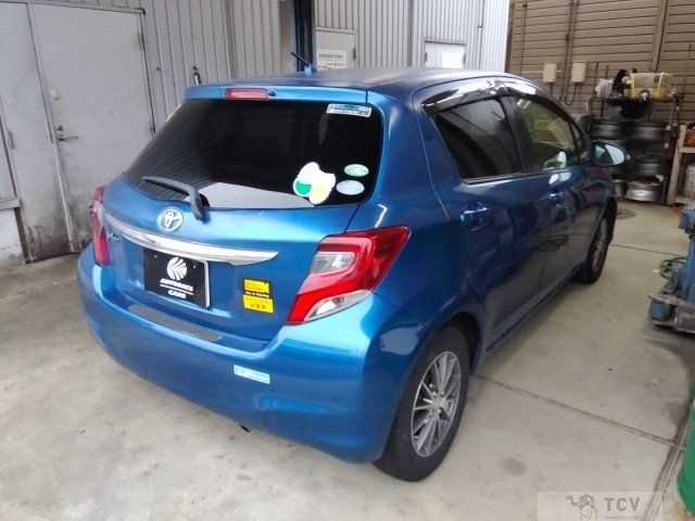 2015 Toyota Vitz