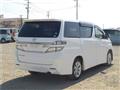 2013 Toyota Vellfire