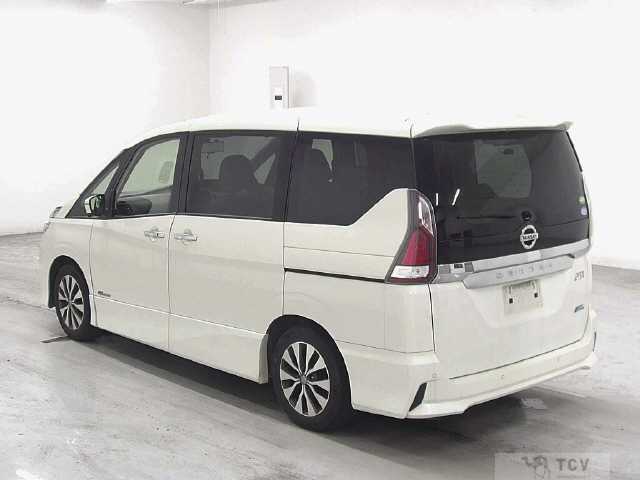 2017 Nissan Serena