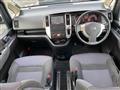 2010 Nissan Serena