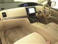 2013 Toyota Estima