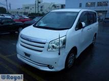 2010 Toyota Noah
