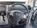 2010 Toyota Voxy