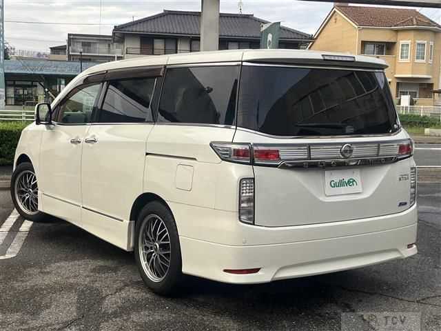 2012 Nissan Elgrand