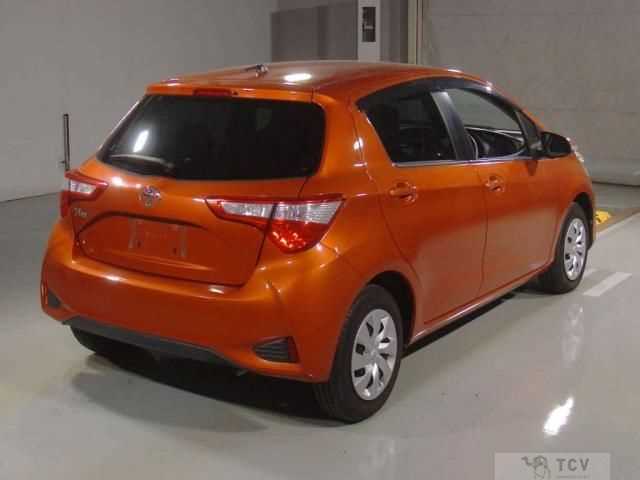 2017 Toyota Vitz