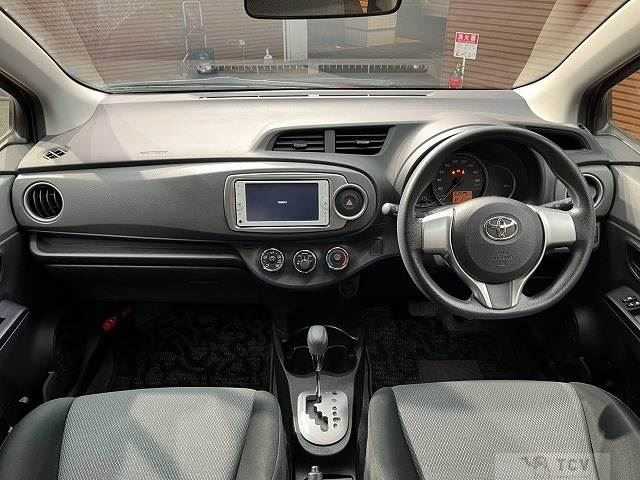 2013 Toyota Vitz