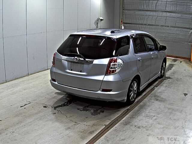 2013 Honda Fit shuttle