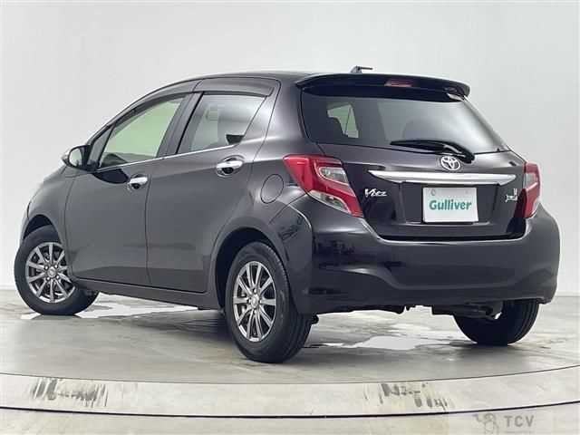 2015 Toyota Vitz
