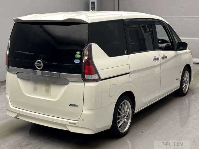 2018 Nissan Serena