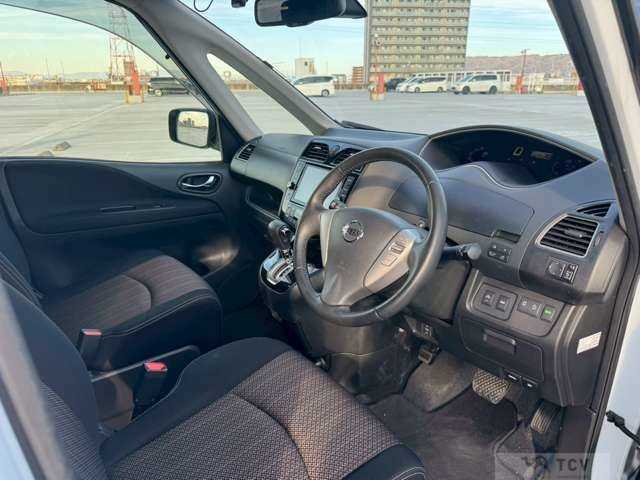 2015 Nissan Serena