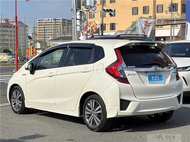 2013 Honda Fit Hybrid