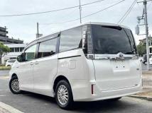 2015 Toyota Voxy
