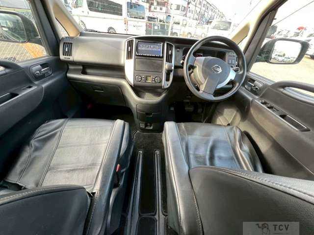 2009 Nissan Serena