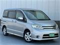 2009 Nissan Serena