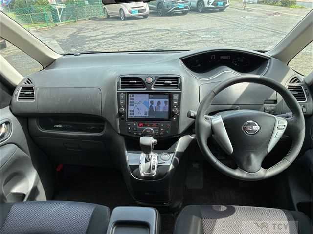 2013 Nissan Serena