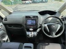 2013 Nissan Serena