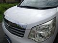 2012 Toyota Noah
