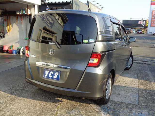 2011 Honda Freed Spike